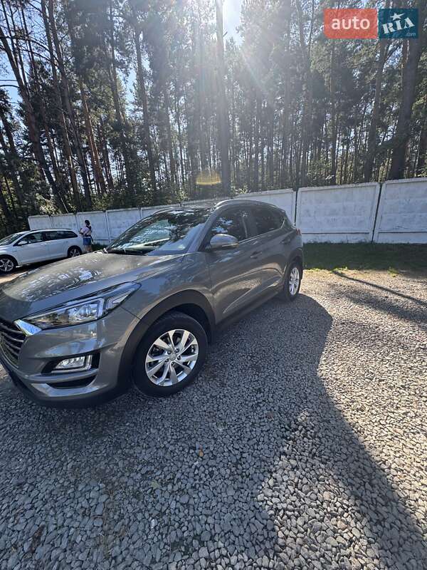 Внедорожник / Кроссовер Hyundai Tucson 2020 в Новояворовске