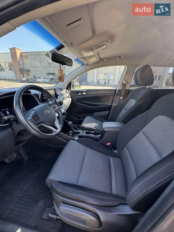 Внедорожник / Кроссовер Hyundai Tucson 2020 в Новояворовске