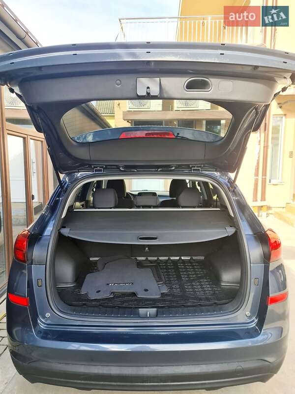 Внедорожник / Кроссовер Hyundai Tucson 2020 в Ужгороде