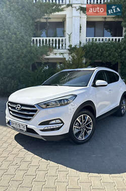 Позашляховик / Кросовер Hyundai Tucson 2017 в Одесі