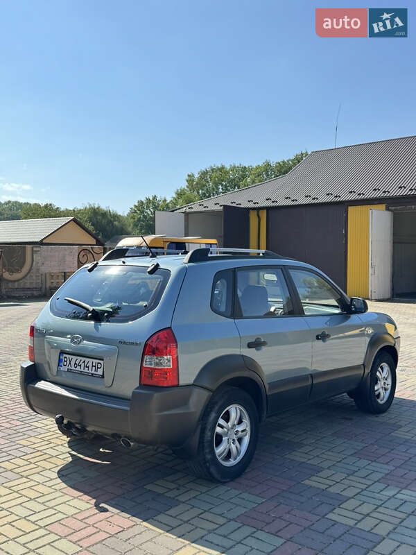 Внедорожник / Кроссовер Hyundai Tucson 2006 в Шепетовке фото 3 Внедорожник / Кроссовер Hyundai Tucson 2006 в Шепетовке