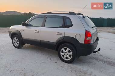 Позашляховик / Кросовер Hyundai Tucson 2005 в Золотоноші