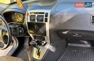 Внедорожник / Кроссовер Hyundai Tucson 2009 в 