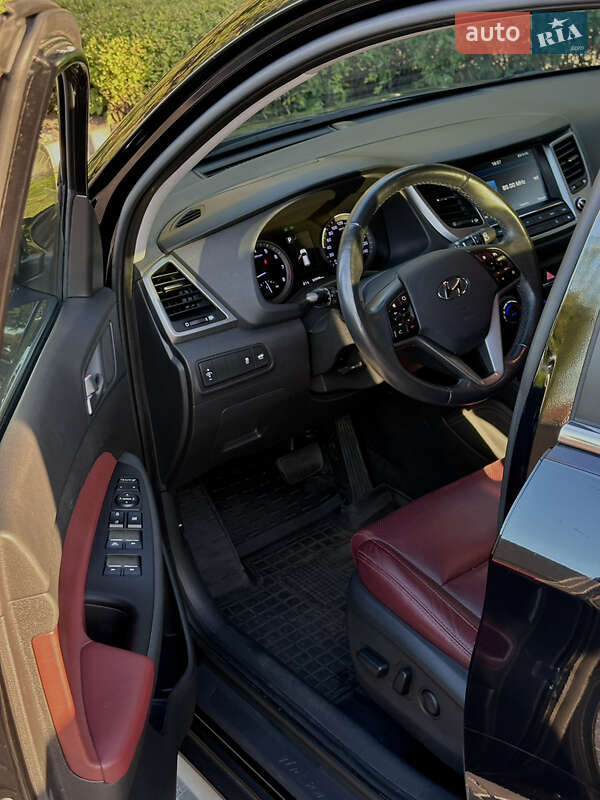 Внедорожник / Кроссовер Hyundai Tucson 2017 в Одессе фото 19 Внедорожник / Кроссовер Hyundai Tucson 2017 в Одессе