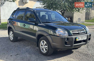 Позашляховик / Кросовер Hyundai Tucson 2008 в Сарнах