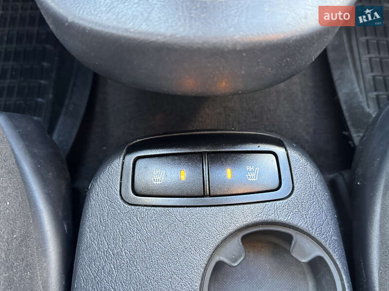 Позашляховик / Кросовер Hyundai Tucson 2008 в Сарнах