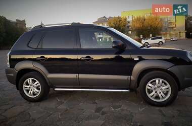 Позашляховик / Кросовер Hyundai Tucson 2007 в  фото 40 Позашляховик / Кросовер Hyundai Tucson 2007 в