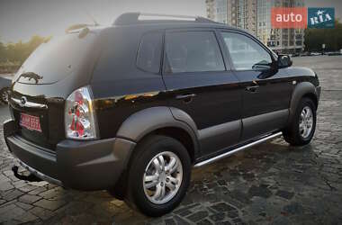 Позашляховик / Кросовер Hyundai Tucson 2007 в  фото 60 Позашляховик / Кросовер Hyundai Tucson 2007 в