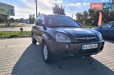 Внедорожник / Кроссовер Hyundai Tucson 2008 в 