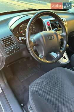Позашляховик / Кросовер Hyundai Tucson 2008 в  фото 19 Позашляховик / Кросовер Hyundai Tucson 2008 в