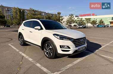 Внедорожник / Кроссовер Hyundai Tucson 2020 в 
