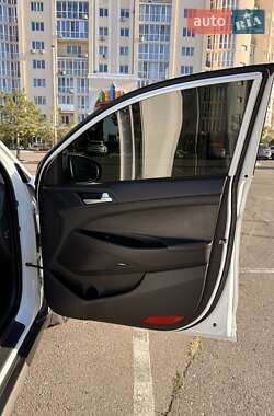 Внедорожник / Кроссовер Hyundai Tucson 2020 в 