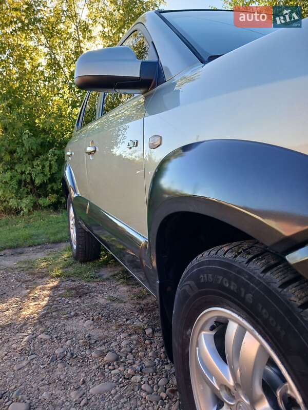 Позашляховик / Кросовер Hyundai Tucson 2007 в Івано-Франківську