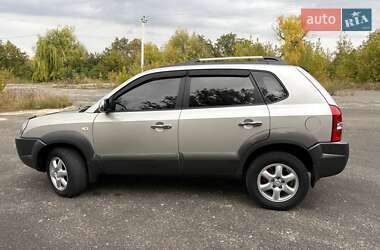 Внедорожник / Кроссовер Hyundai Tucson 2008 в 