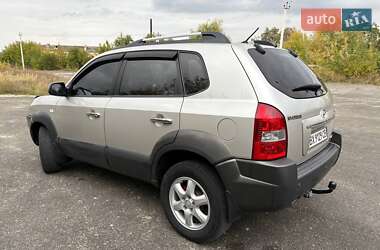 Внедорожник / Кроссовер Hyundai Tucson 2008 в 
