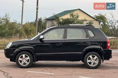 Внедорожник / Кроссовер Hyundai Tucson 2008 в 