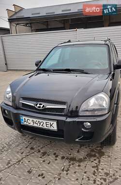 Внедорожник / Кроссовер Hyundai Tucson 2009 в 