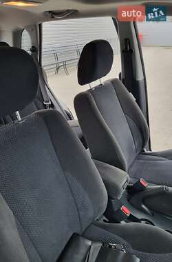 Внедорожник / Кроссовер Hyundai Tucson 2009 в 