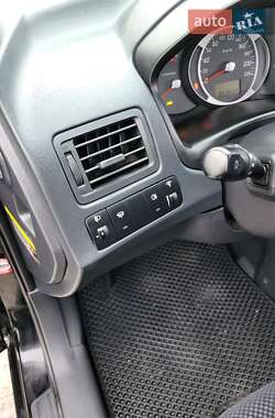 Внедорожник / Кроссовер Hyundai Tucson 2009 в 