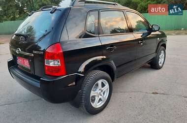 Внедорожник / Кроссовер Hyundai Tucson 2008 в 
