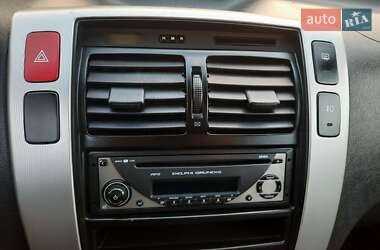 Внедорожник / Кроссовер Hyundai Tucson 2008 в 