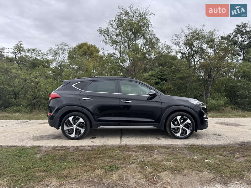 Позашляховик / Кросовер Hyundai Tucson 2016 в Києві фото 9 Позашляховик / Кросовер Hyundai Tucson 2016 в Києві