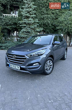Внедорожник / Кроссовер Hyundai Tucson 2016 в Одессе
