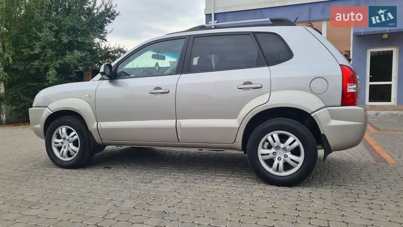 Внедорожник / Кроссовер Hyundai Tucson 2006 в Виннице фото 7 Внедорожник / Кроссовер Hyundai Tucson 2006 в Виннице