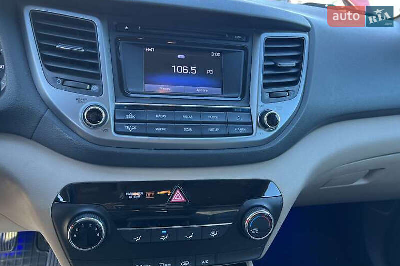 Внедорожник / Кроссовер Hyundai Tucson 2016 в Киеве фото 9 Внедорожник / Кроссовер Hyundai Tucson 2016 в Киеве