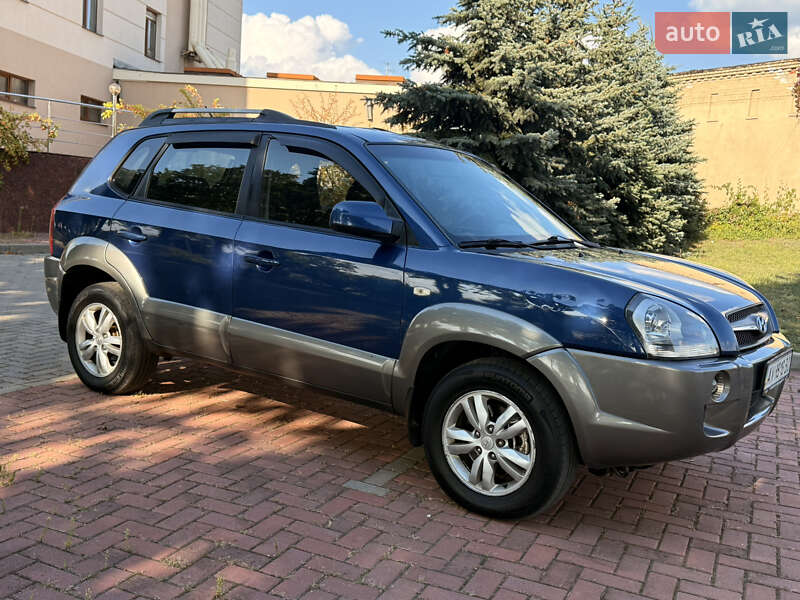 Внедорожник / Кроссовер Hyundai Tucson 2008 в Харькове