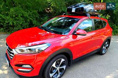 Внедорожник / Кроссовер Hyundai Tucson 2016 в 
