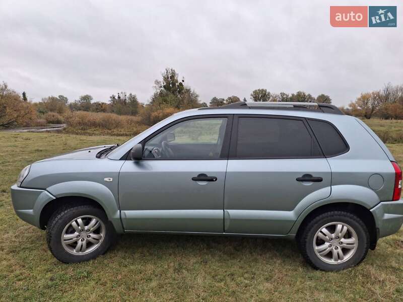 Внедорожник / Кроссовер Hyundai Tucson 2007 в Ахтырке фото 4 Внедорожник / Кроссовер Hyundai Tucson 2007 в Ахтырке
