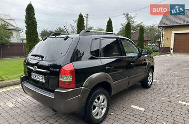 Внедорожник / Кроссовер Hyundai Tucson 2006 в 