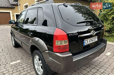 Внедорожник / Кроссовер Hyundai Tucson 2006 в 