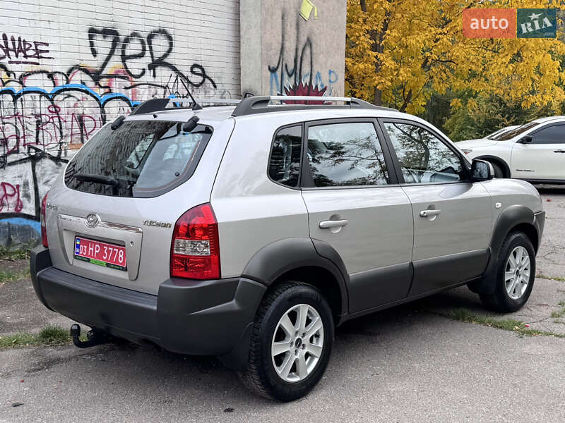 Позашляховик / Кросовер Hyundai Tucson 2006 в Полтаві фото 7 Позашляховик / Кросовер Hyundai Tucson 2006 в Полтаві