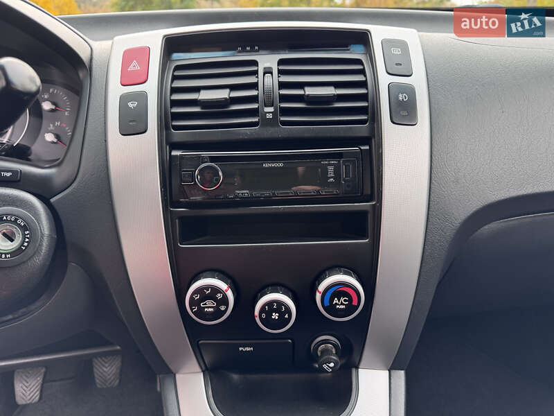 Позашляховик / Кросовер Hyundai Tucson 2006 в Полтаві фото 18 Позашляховик / Кросовер Hyundai Tucson 2006 в Полтаві