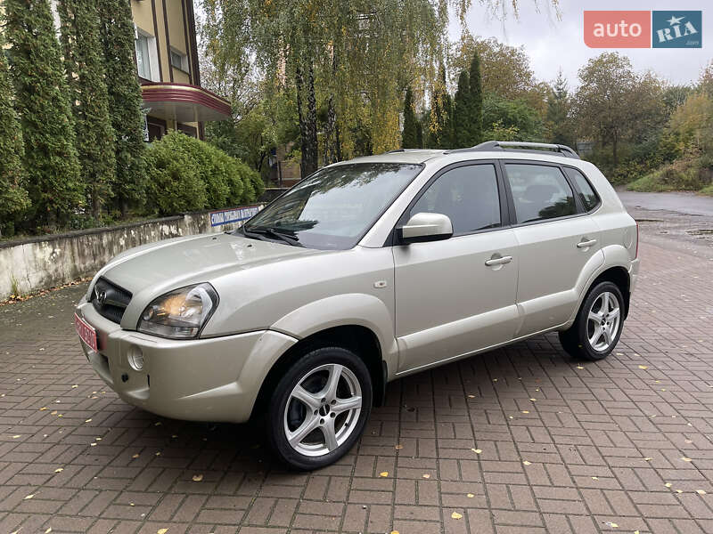 Внедорожник / Кроссовер Hyundai Tucson 2009 в Ровно