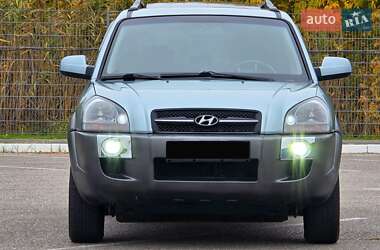 Внедорожник / Кроссовер Hyundai Tucson 2008 в 