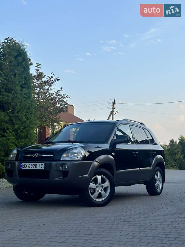 Позашляховик / Кросовер Hyundai Tucson 2007 в Хмельницькому фото 3 Позашляховик / Кросовер Hyundai Tucson 2007 в Хмельницькому