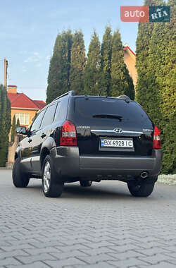 Внедорожник / Кроссовер Hyundai Tucson 2007 в 