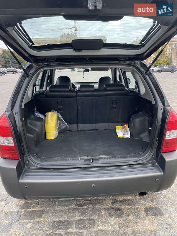 Внедорожник / Кроссовер Hyundai Tucson 2008 в Харькове