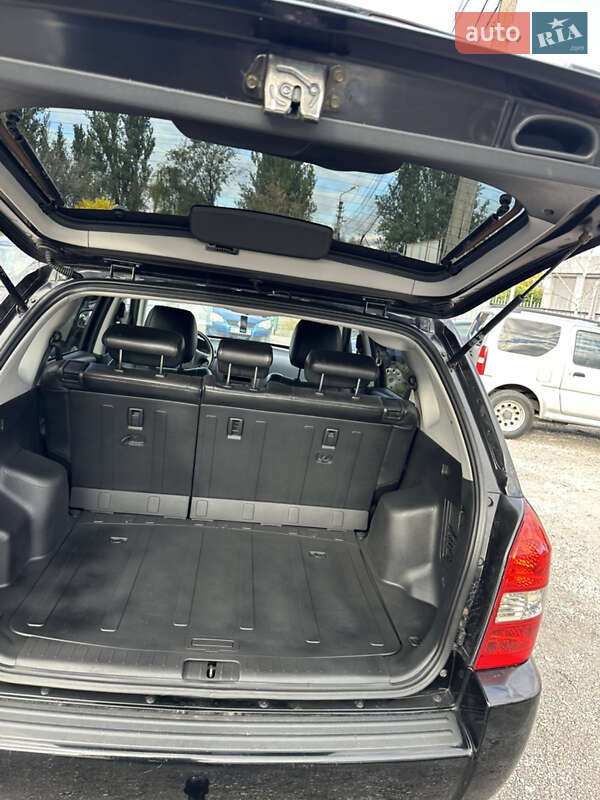 Внедорожник / Кроссовер Hyundai Tucson 2007 в Каменском