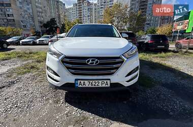 Внедорожник / Кроссовер Hyundai Tucson 2016 в Киеве