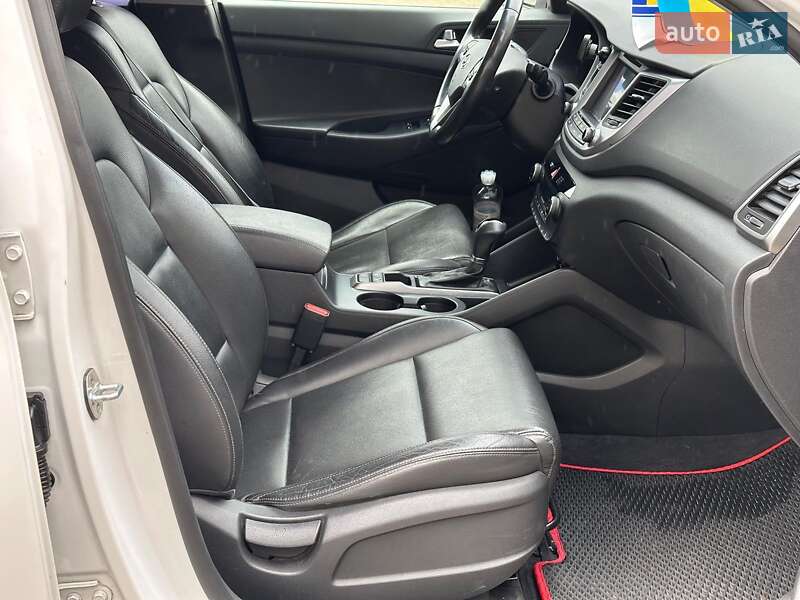 Внедорожник / Кроссовер Hyundai Tucson 2017 в Одессе
