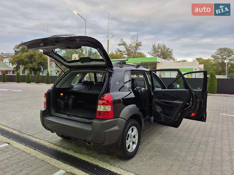 Внедорожник / Кроссовер Hyundai Tucson 2009 в Одессе фото 70 Внедорожник / Кроссовер Hyundai Tucson 2009 в Одессе