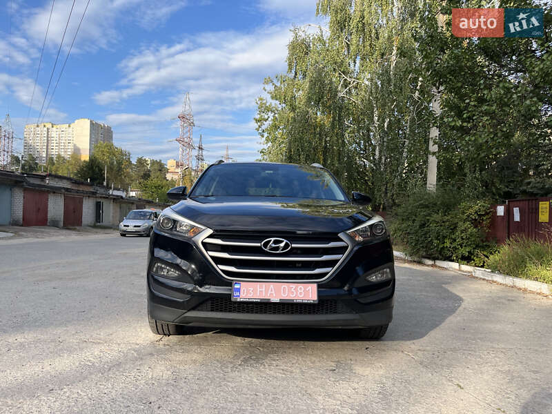 Внедорожник / Кроссовер Hyundai Tucson 2018 в 