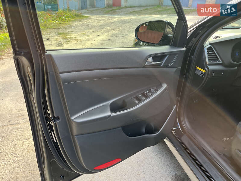 Внедорожник / Кроссовер Hyundai Tucson 2018 в Киеве