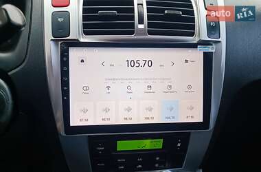 Внедорожник / Кроссовер Hyundai Tucson 2008 в 
