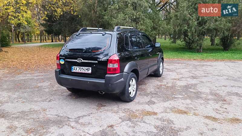 Позашляховик / Кросовер Hyundai Tucson 2007 в Харкові