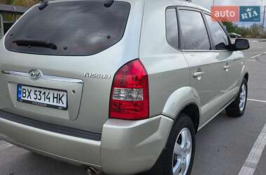 Внедорожник / Кроссовер Hyundai Tucson 2007 в 